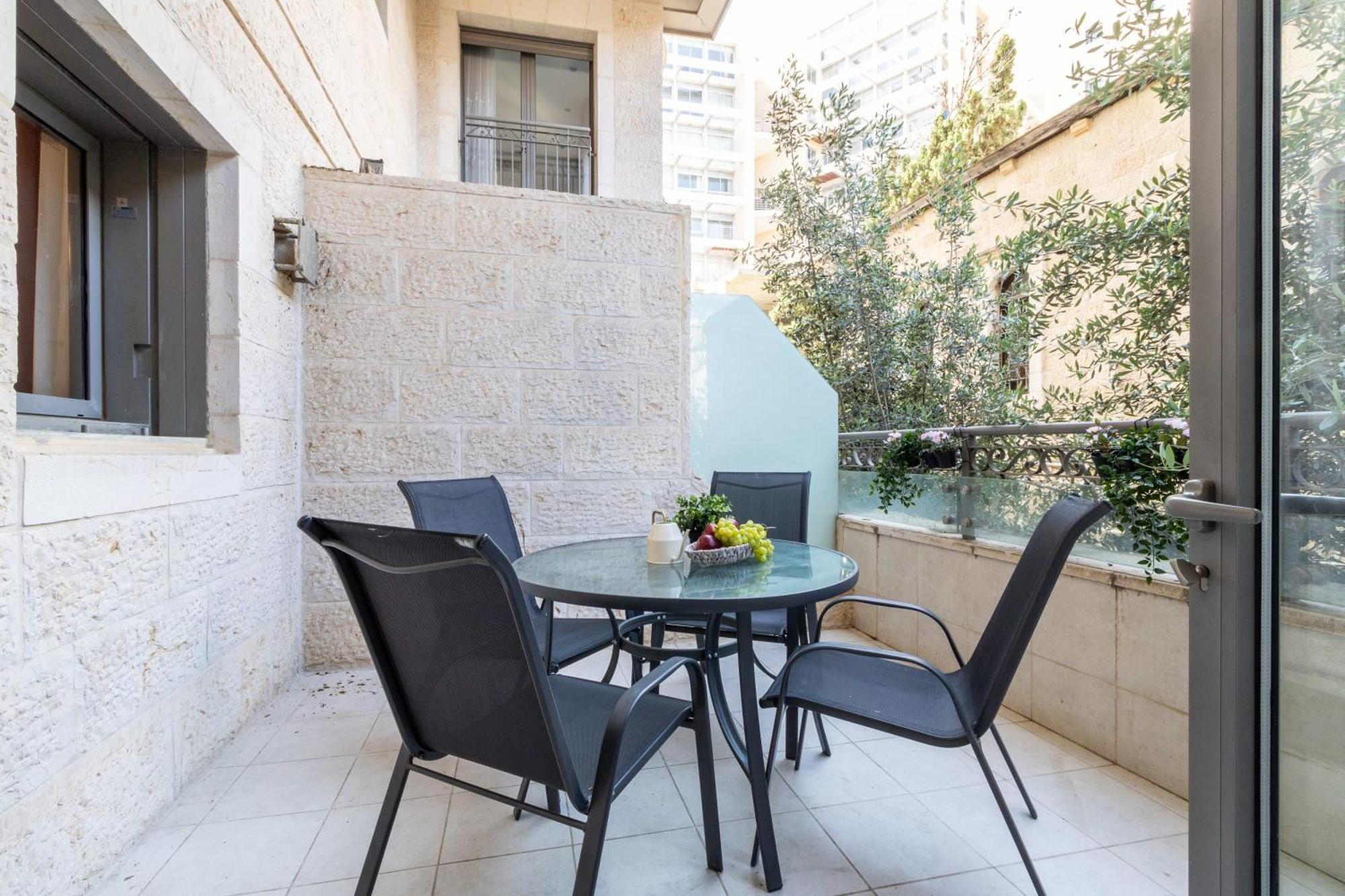 Kook Isrentals - Aparthotels In City Center Jerusalem Exterior photo